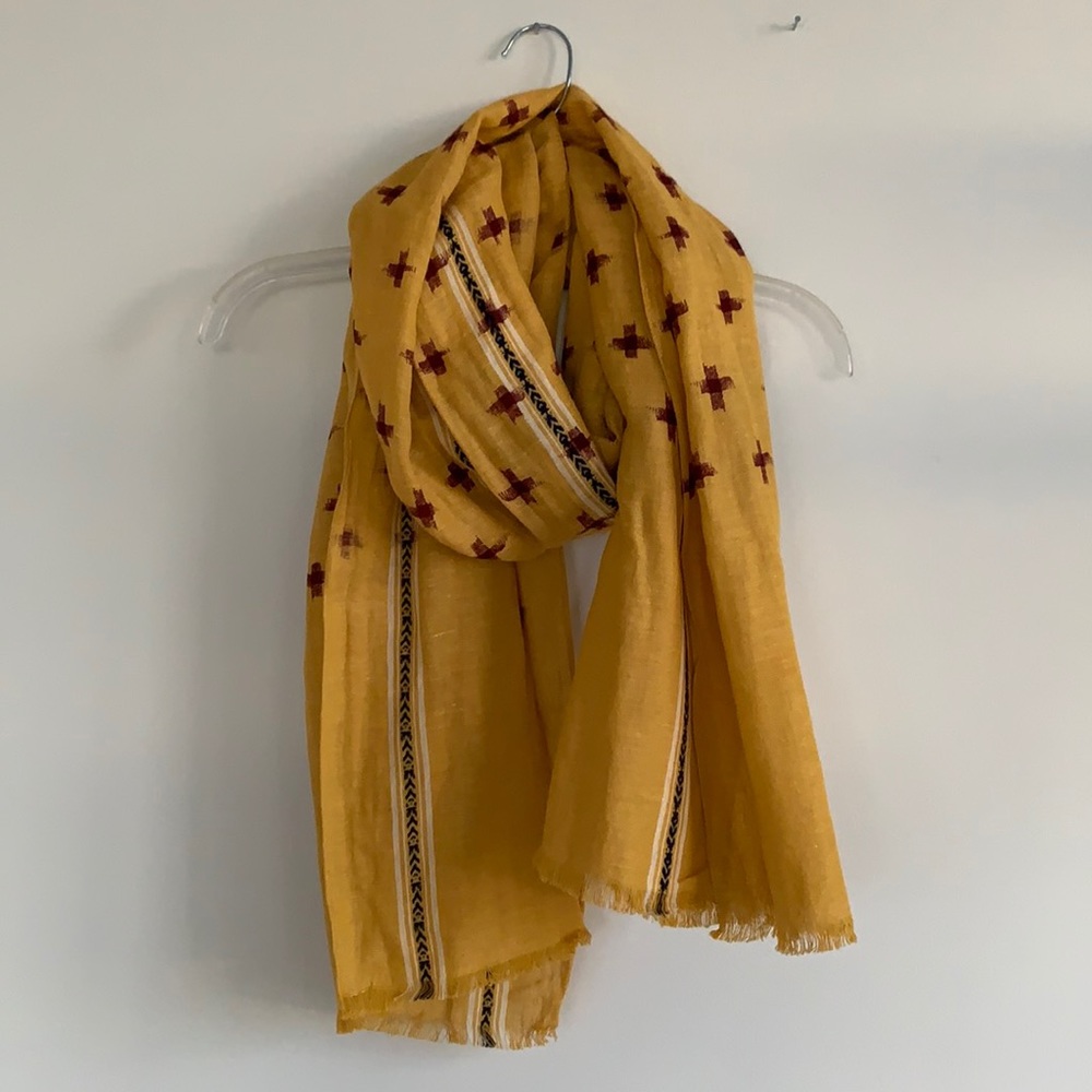 Patterned blanket scarf